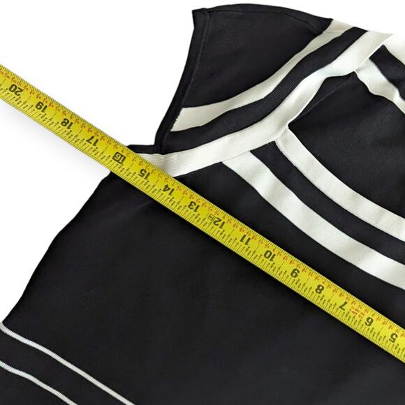 WHBM Women's Square Neck Cap Sleeve Stretch Colorblock Top - Picture 4 of 6